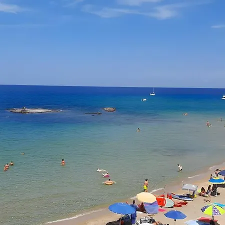 Visit Lu Bagnu - Budget Castelsardo